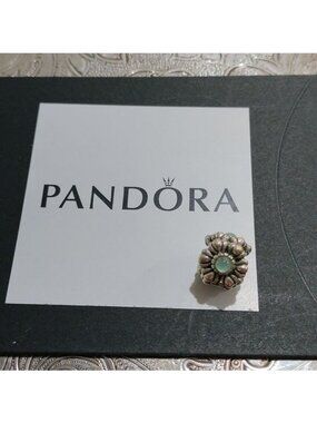 Pandora May Birthday Blooms Sterling Silver Charm with Chrysoprase 790580CH
